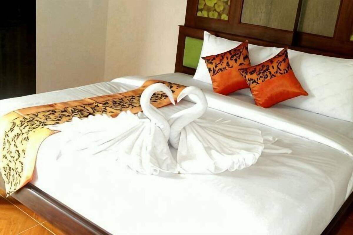 In-room safe, rollaway beds, free WiFi, bed sheets