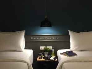 Standard Twin Room | In-room safe, desk, rollaway beds, free WiFi - Tharapark View Hotel (Krabi)