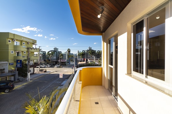 三人房 | 阳台景观