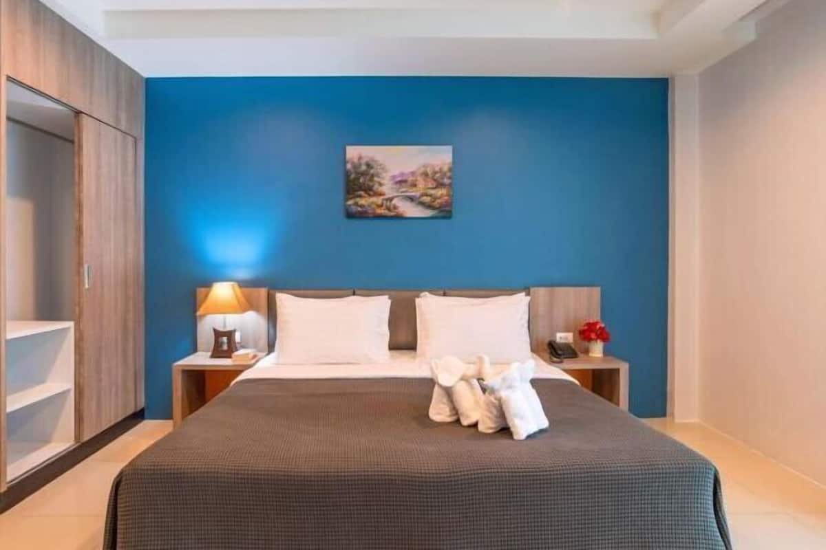 Articles gratuits dans le mini-bar, coffres-forts dans les chambres