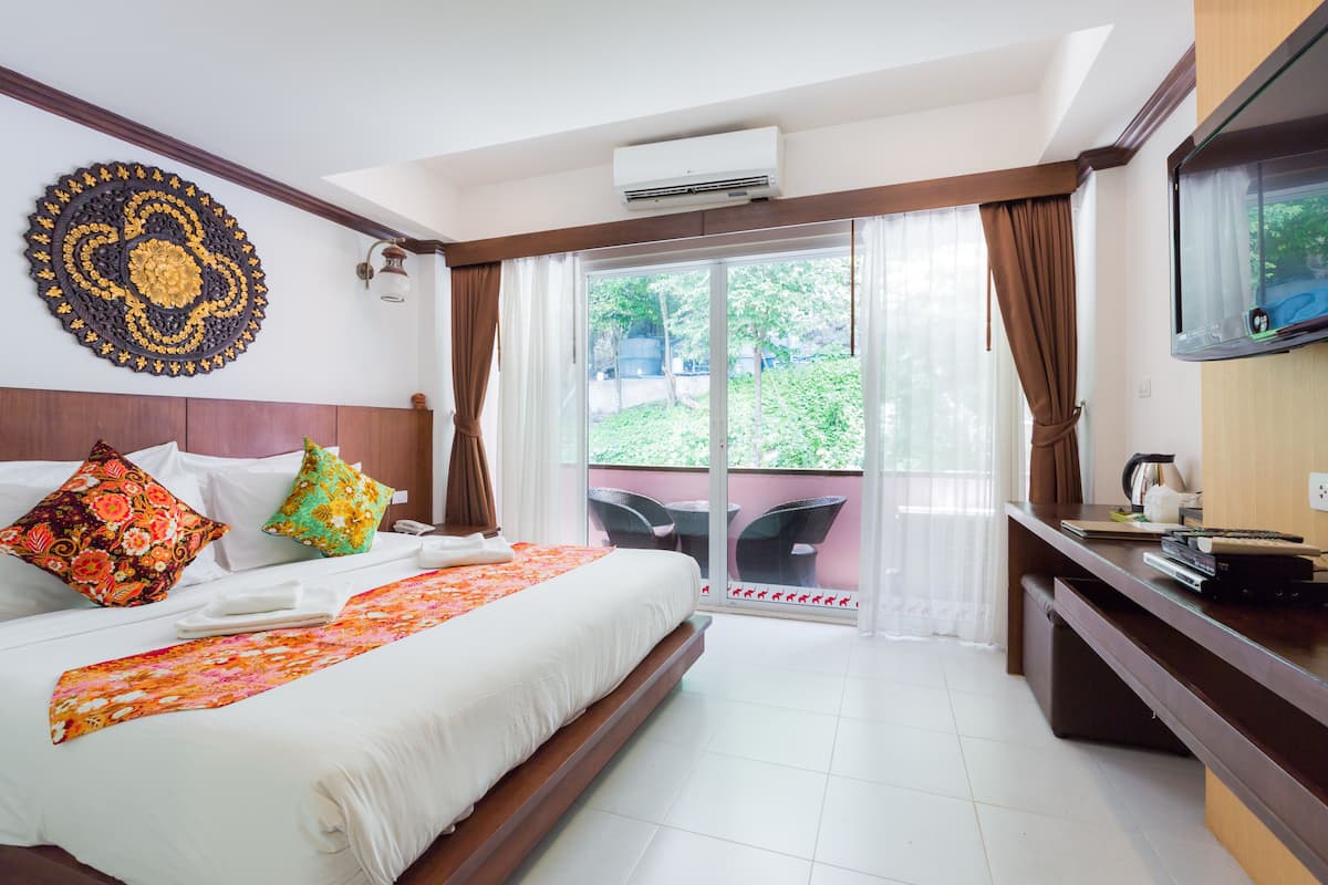 Standard Room | In-room safe, blackout curtains, rollaway beds, free WiFi