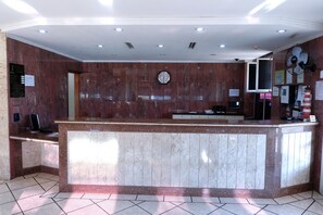 Reception - Hotel Almanara (Cuiabá)