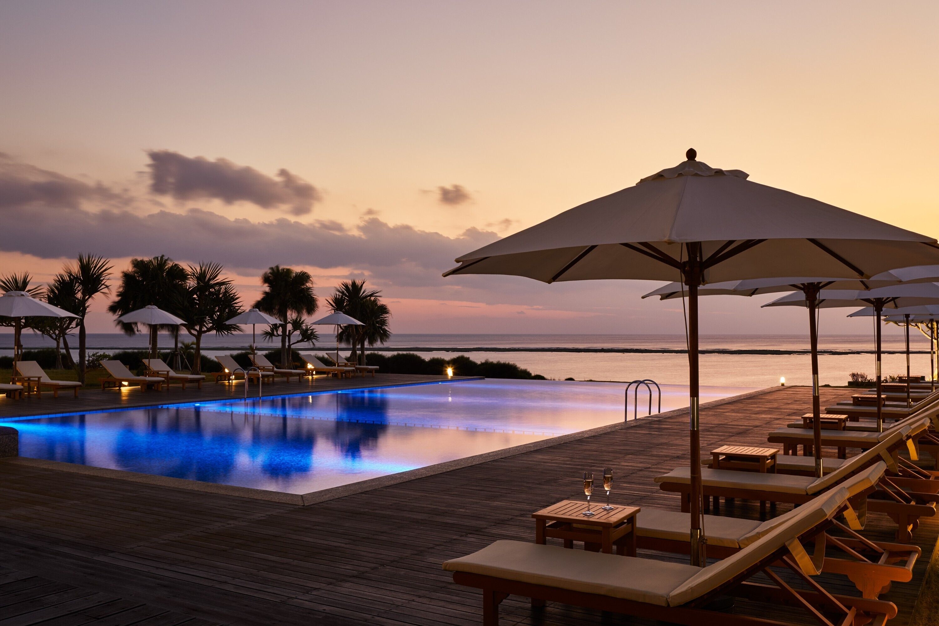 seasonal outdoor pool, pool umbrellas