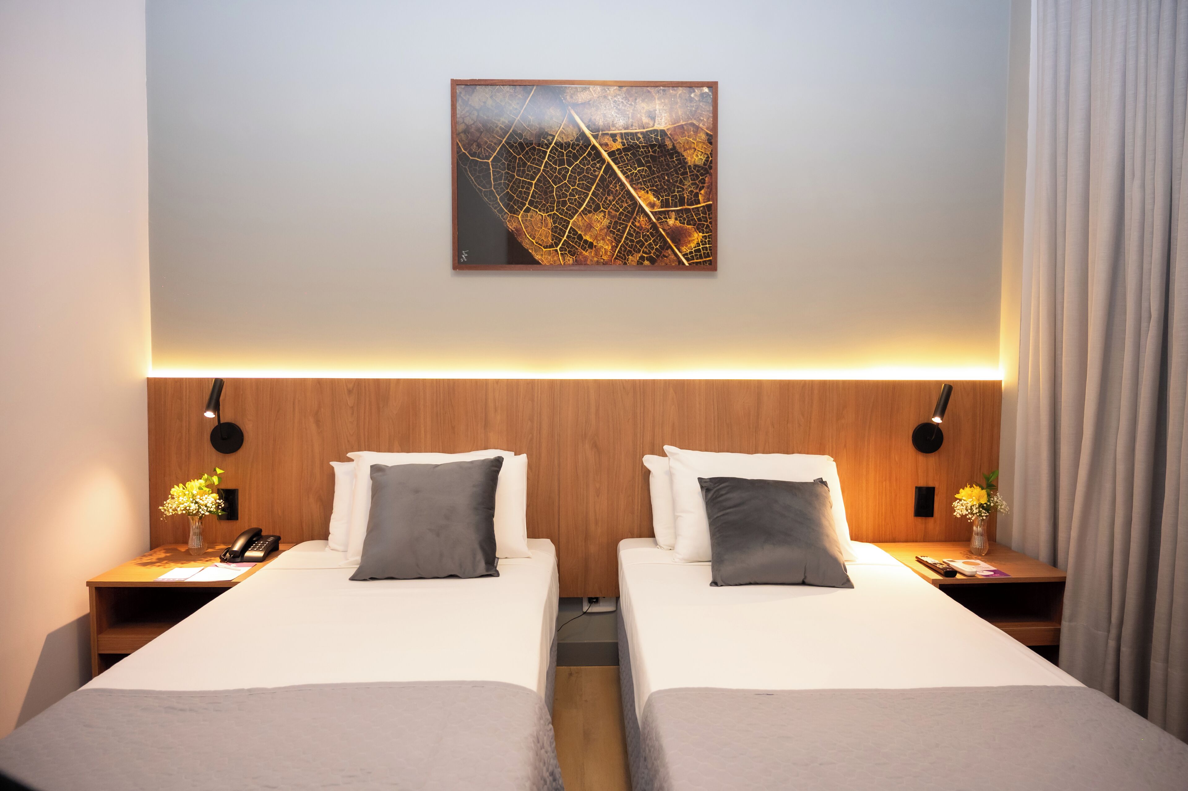 EXECUTIVO DUPLO TWIN | In-room safe, desk, blackout drapes, free WiFi