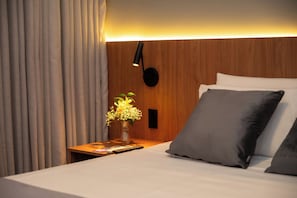 EXECUTIVO CASAL | In-room safe, desk, blackout drapes, free WiFi