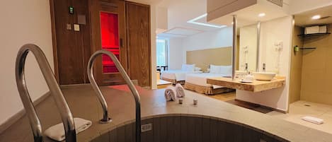 Suite, 2 Double Beds, Non Smoking | Down comforters, memory foam beds, in-room safe, individually furnished