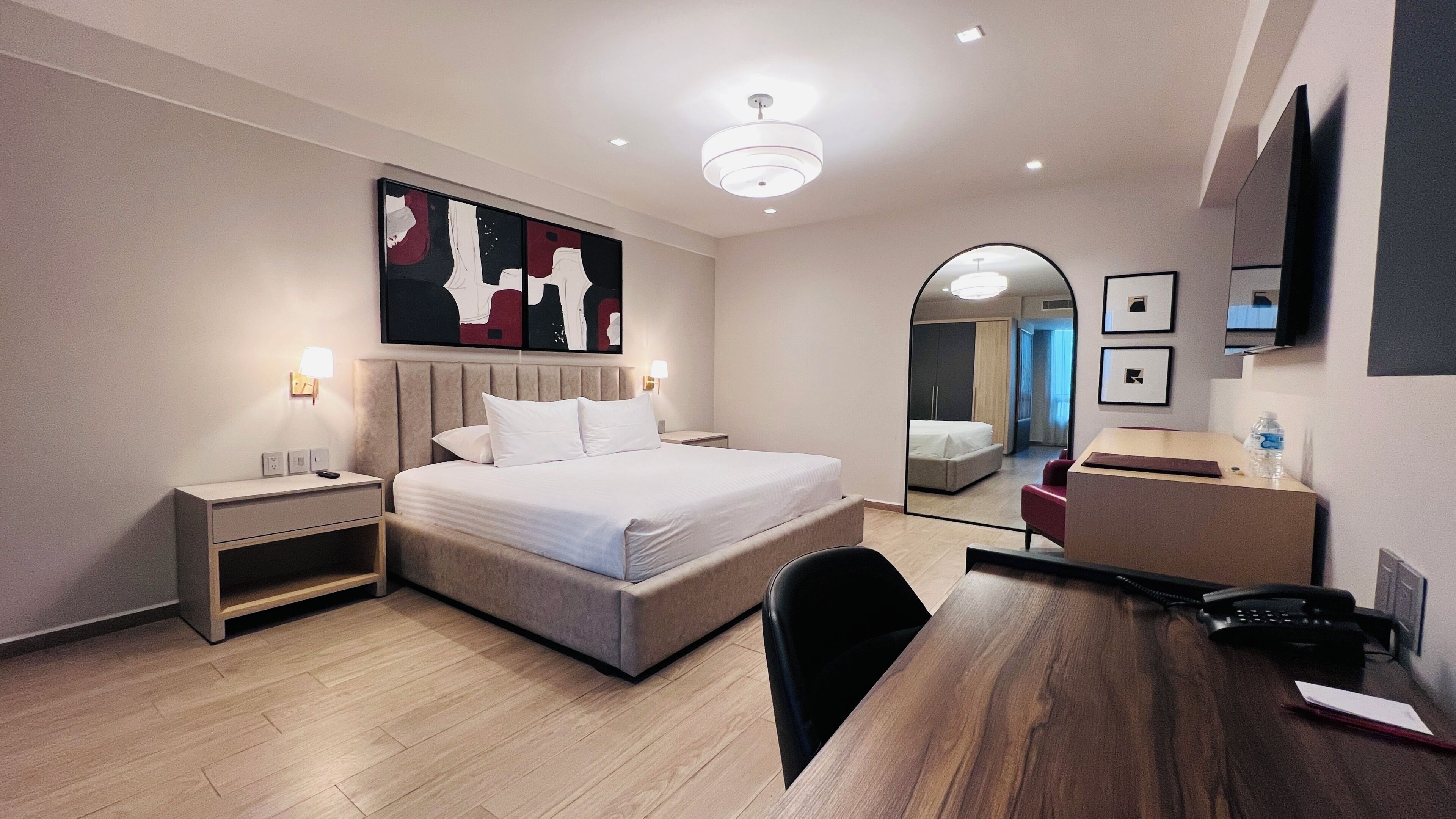 Bungalow, 1 King Bed, Non Smoking | Down comforters, memory foam beds, in-room safe, individually furnished