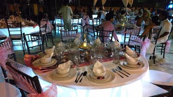 屋外結婚式場