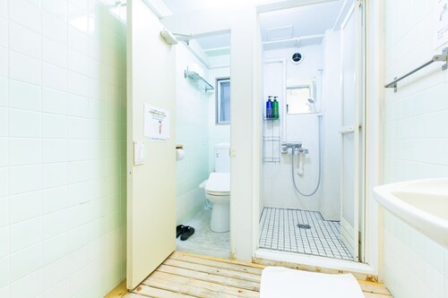 Shinagawa-Shuku Guest House & Tours - Hostel