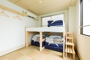 Economy-Dreibettzimmer