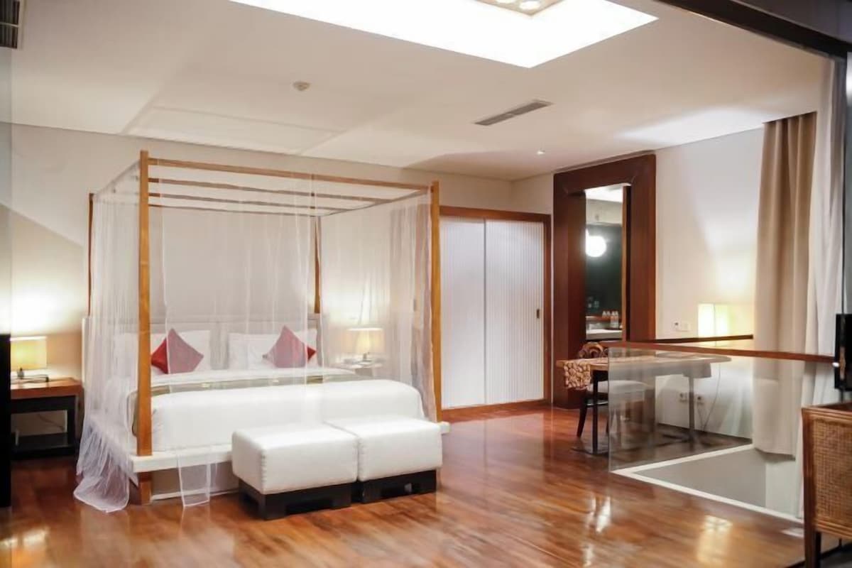1 bedroom, premium bedding, minibar (free items), in-room safe