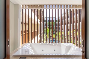 Yksityinen kuumavesiallas