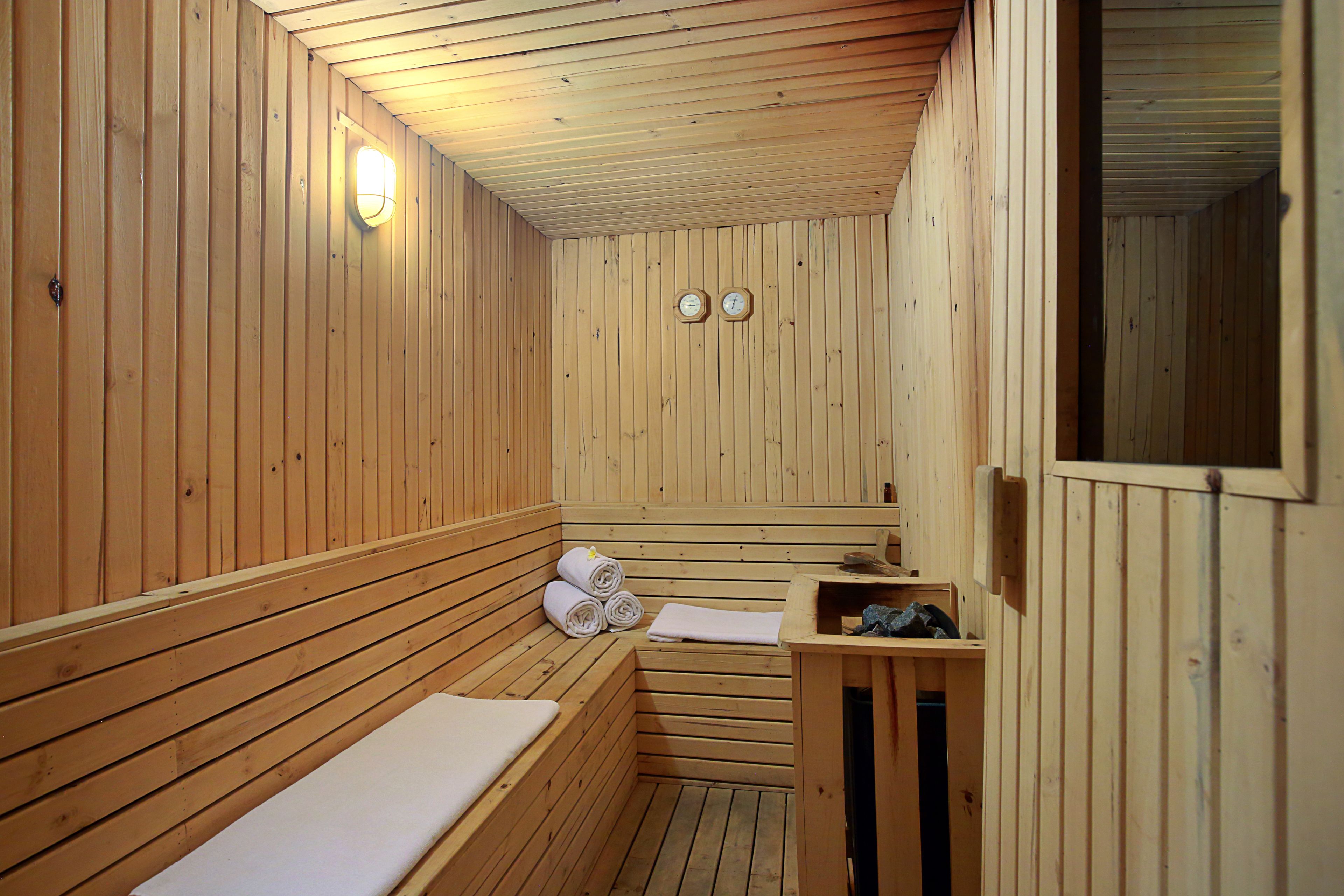 couples treatment room(s), sauna, hot tub, body treatments, aromatherapy