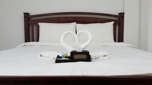 Unclassified image, 4 of 60, button - Na Chaidej Hotel (Surat Thani)