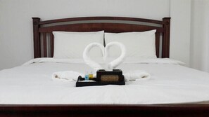 Room - Na Chaidej Hotel (Surat Thani)