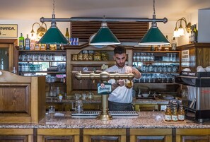 Restaurant - Bridge Hotel (Prague)