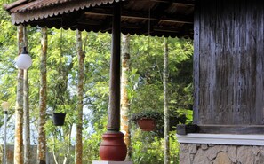 Room - Beaumont Plantation Retreat (Udumbanchola)