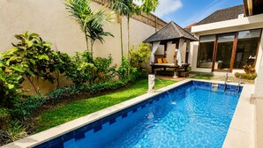 Familievilla, 2 soverom, privat basseng (Free Shuttle to Seminyak Village)