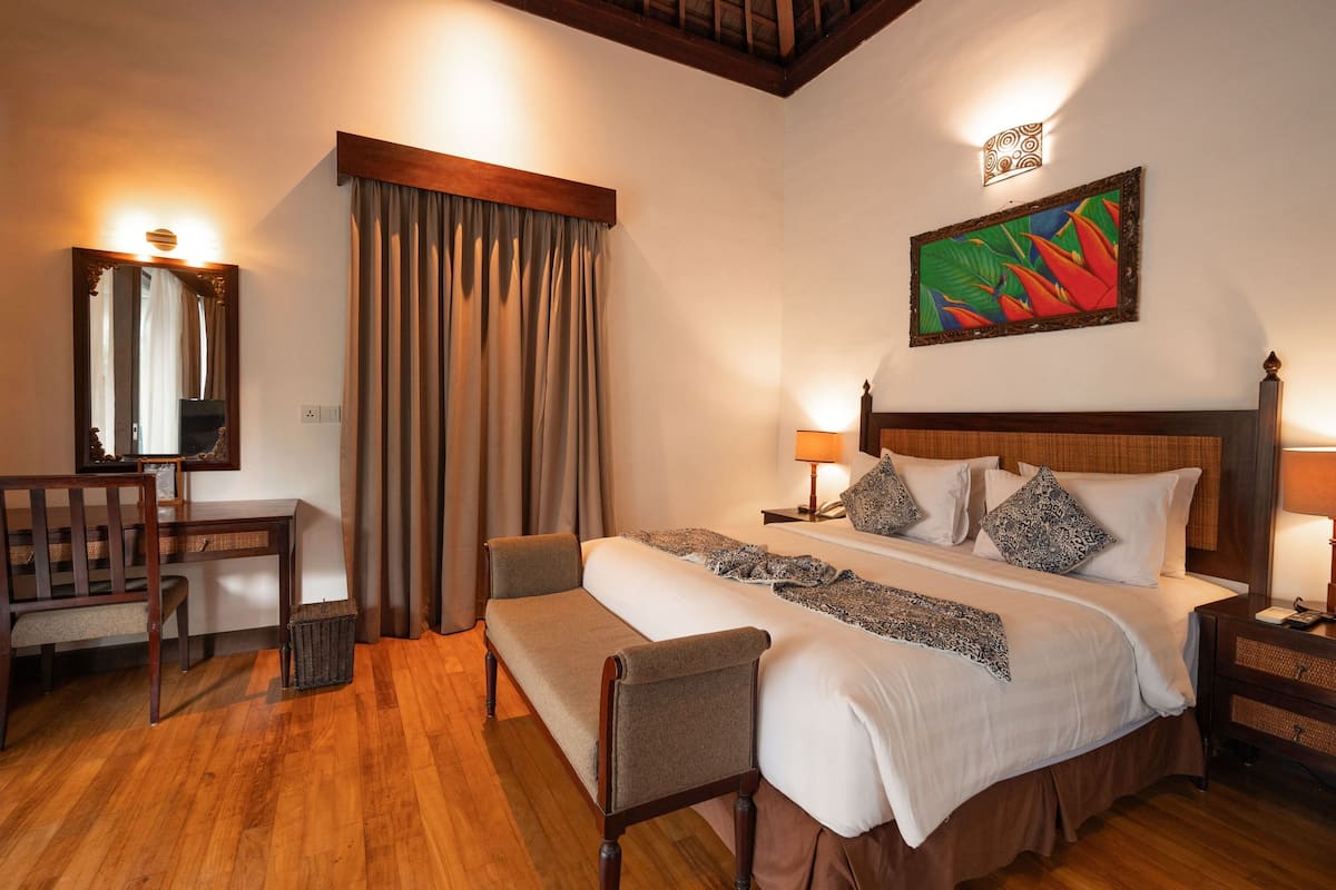 1 Schlafzimmer, Minibar, Zimmersafe, Schreibtisch