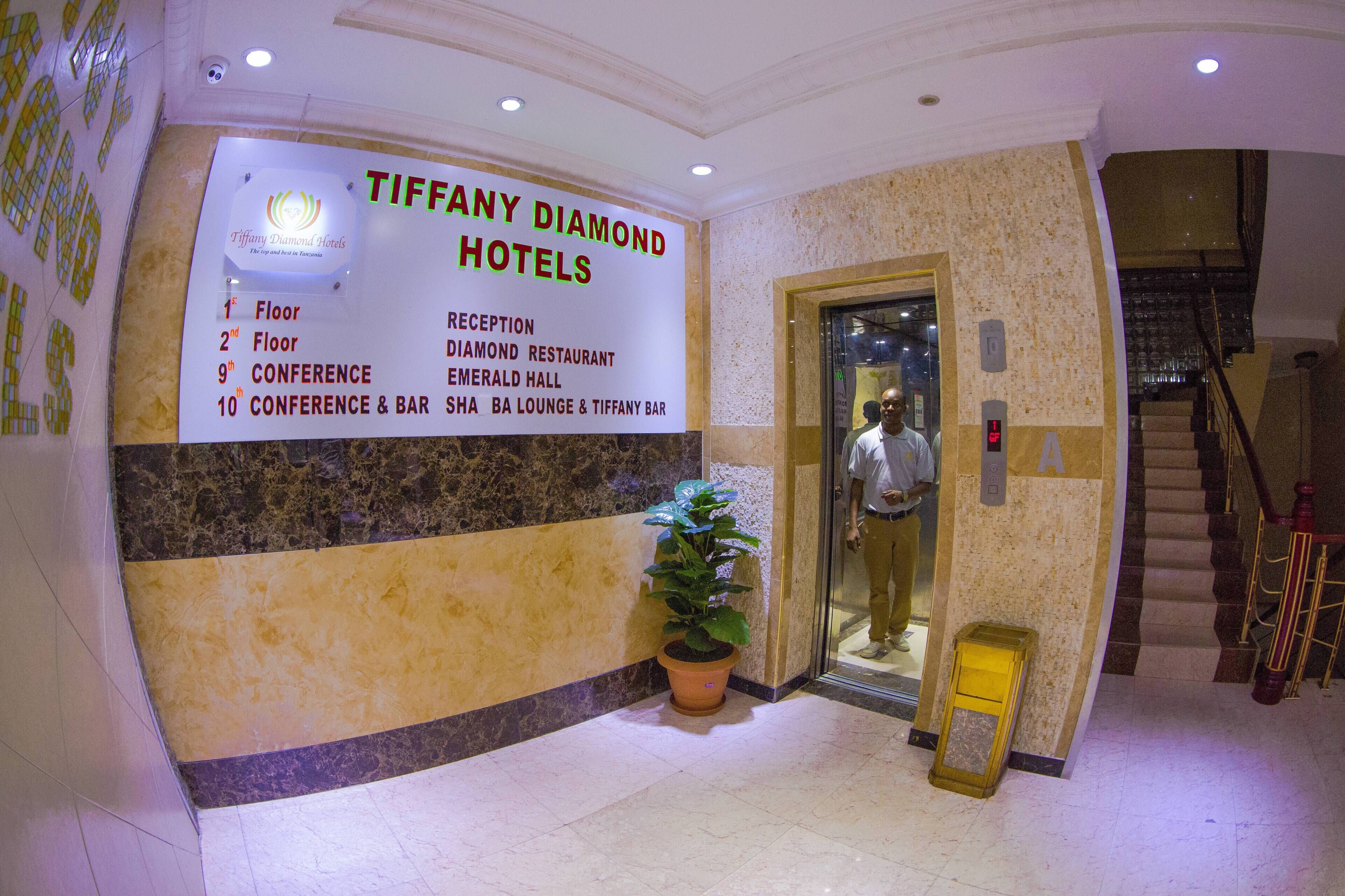 Foto - Tiffany Diamond Hotels Ltd - Indira Gandhi street