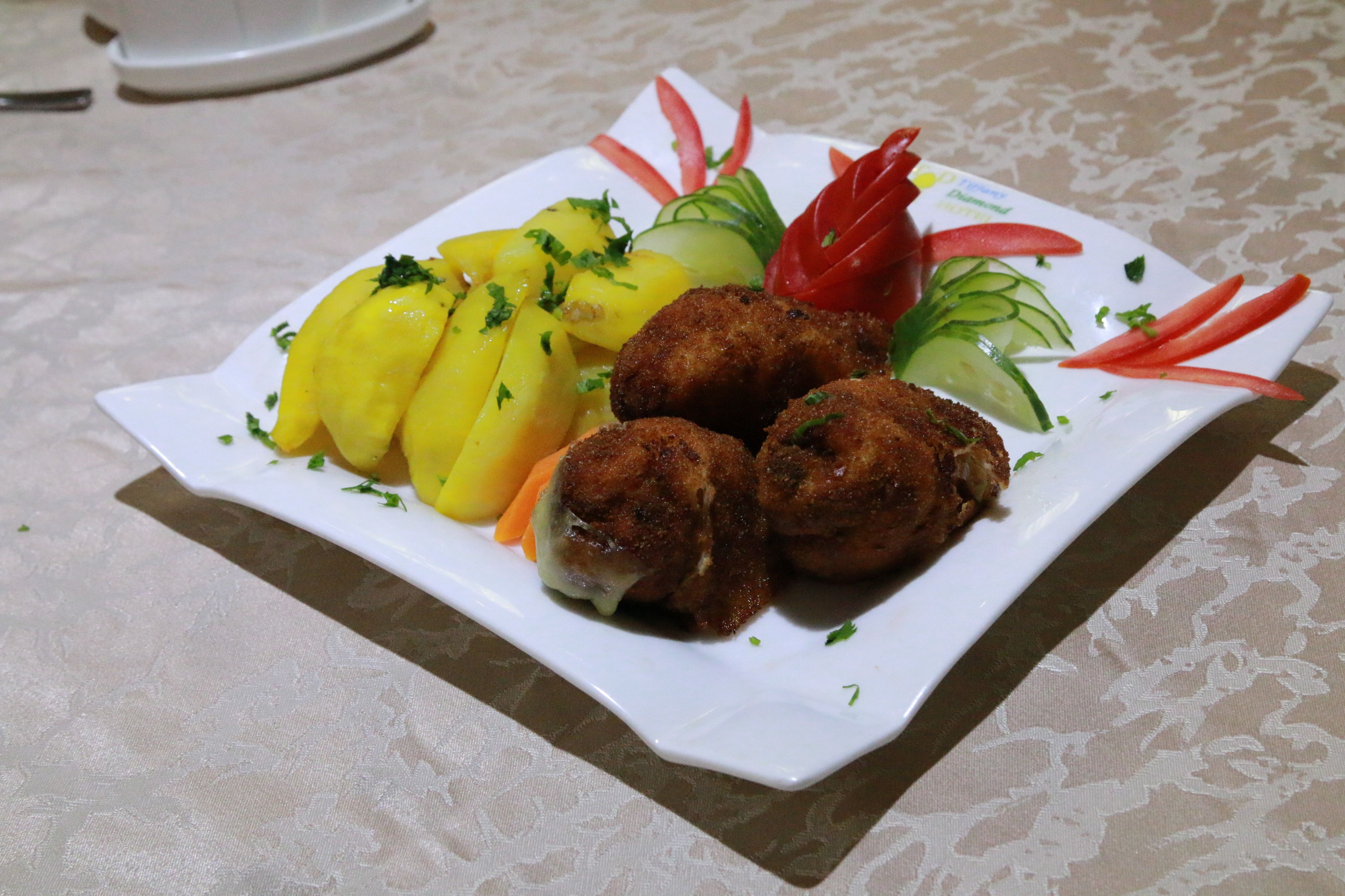 餐飲