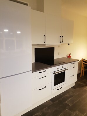 Shared fridge, highchair - Danhostel Brande (Brande)