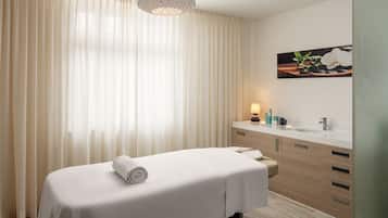 Sauna, soins corporels, soins du visage, 4 salles de soins