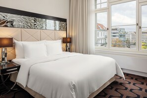 Premium bedding, minibar, in-room safe, desk