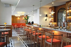 Breakfast, lunch, dinner served; French cuisine