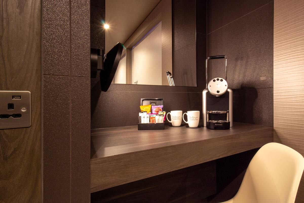 double room (vip) | room amenity