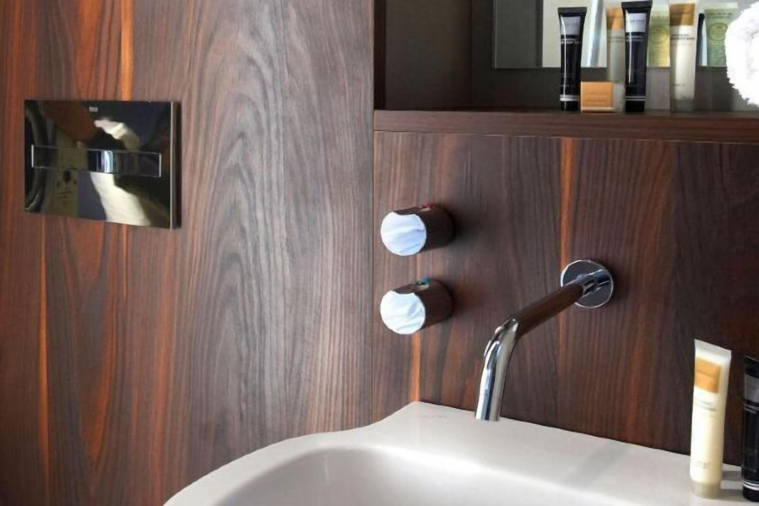 Shower, rainfall showerhead, eco-friendly toiletries, hair dryer