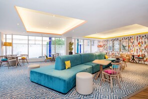 Lobby - Hampton By Hilton Sheffield (Sheffield)