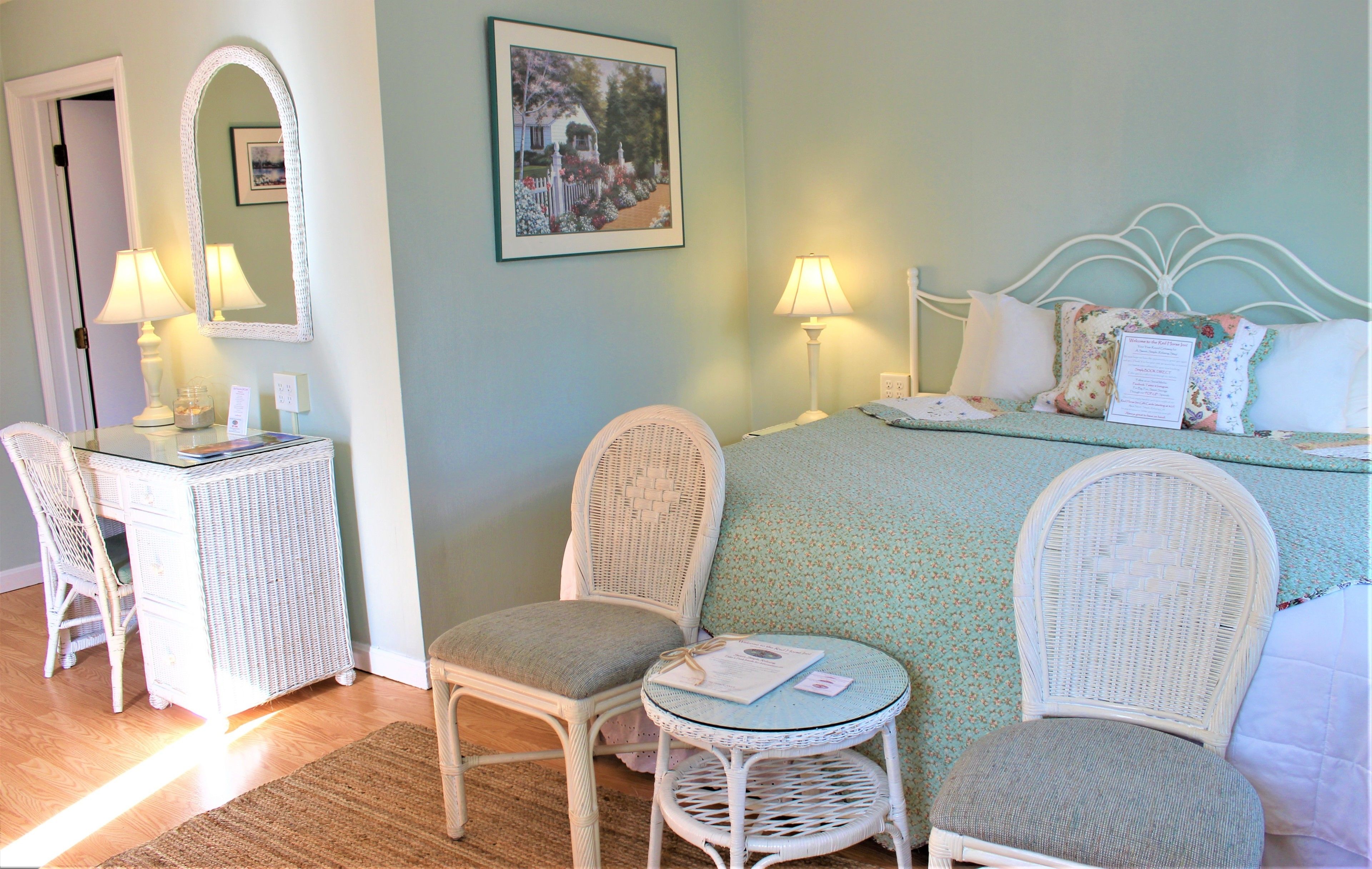 cottage king room first floor only | individually decorated, individually furnished, laptop workspace