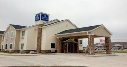 Cobblestone Hotel & Suites - Newton