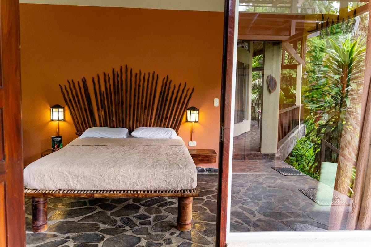 In-room safe, blackout drapes, WiFi (free), bed sheets