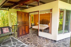 Standard Double Room, 1 Queen Bed | In-room safe, blackout drapes, free WiFi, bed sheets - Heliconia Island (Las Horquetas)