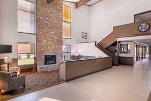 Lobby - Best Western Campbellsville Inn (Campbellsville)