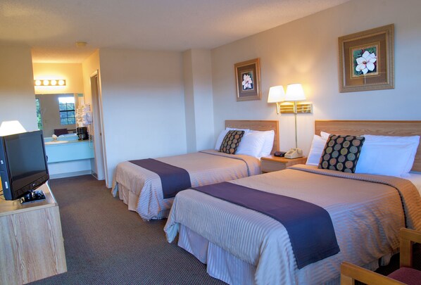 Standard Double Room | View from room - The Regency Inn (Eureka Springs)