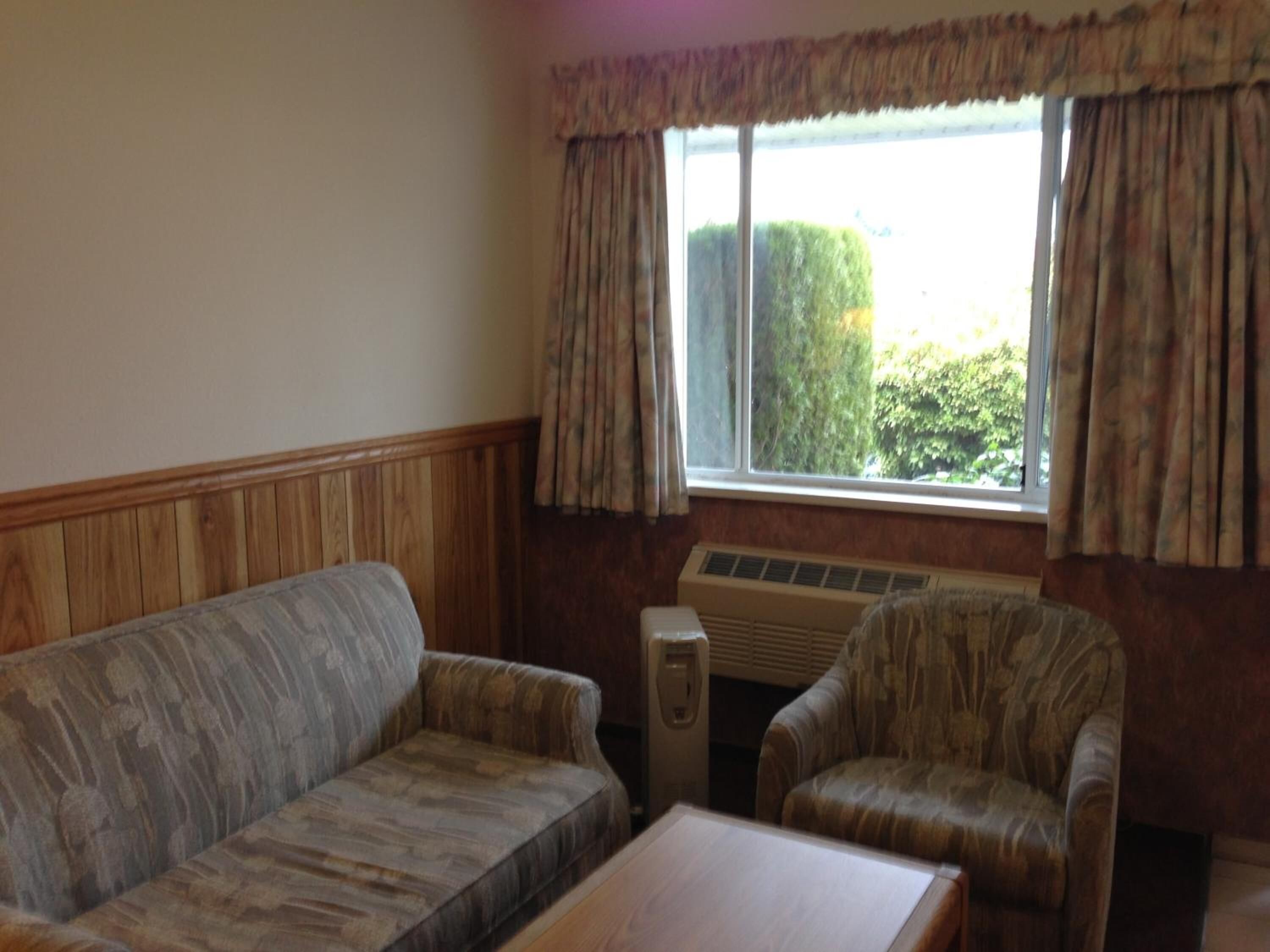 30-inch flat-screen TV with cable channels, TV