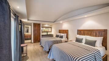 Superior Room | Premium bedding, in-room safe, bed sheets