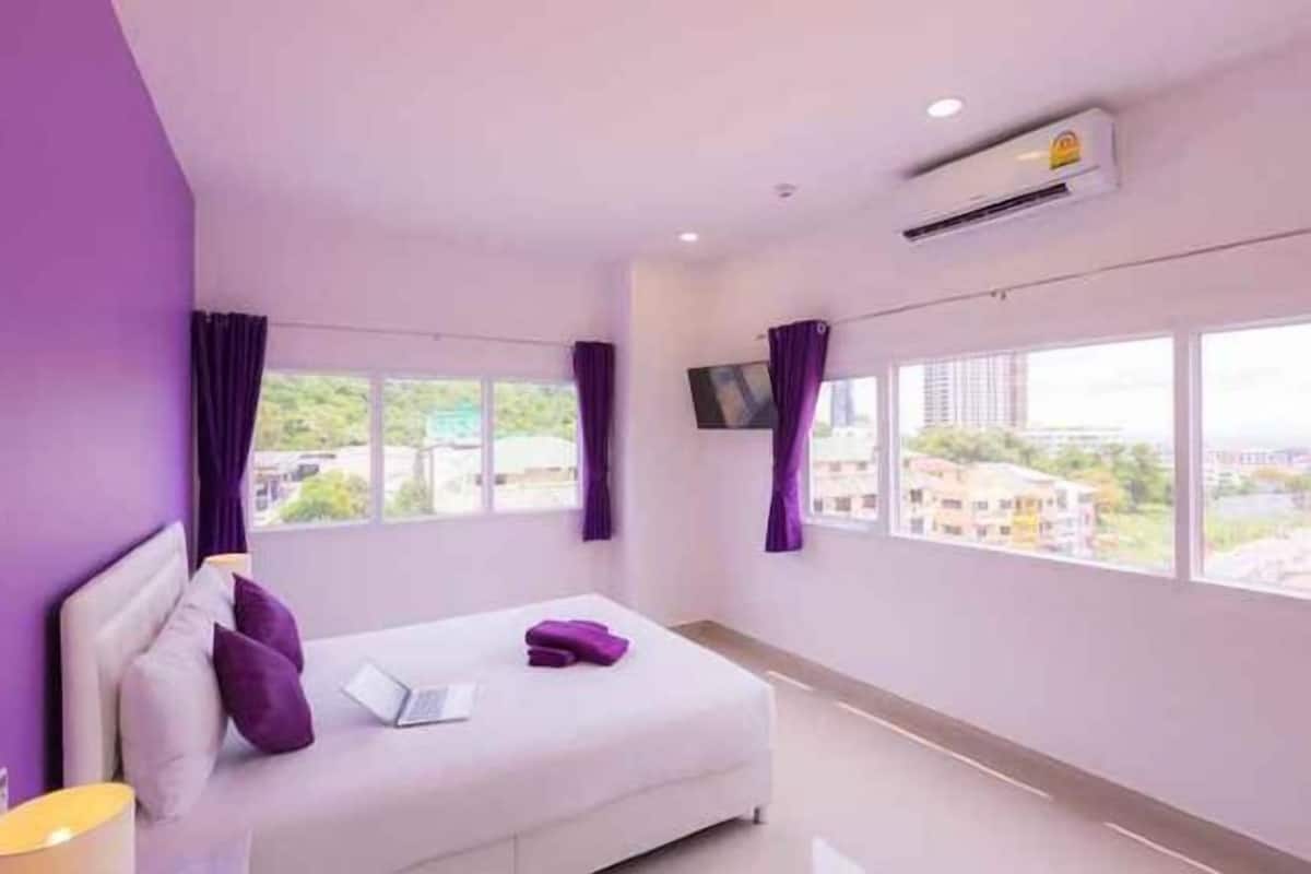 In-room safe, individually furnished, desk, blackout curtains