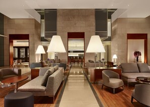Sala de estar en el lobby