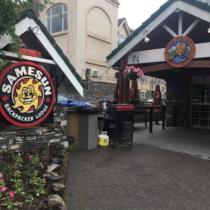 Aire de pique-nique/barbecue