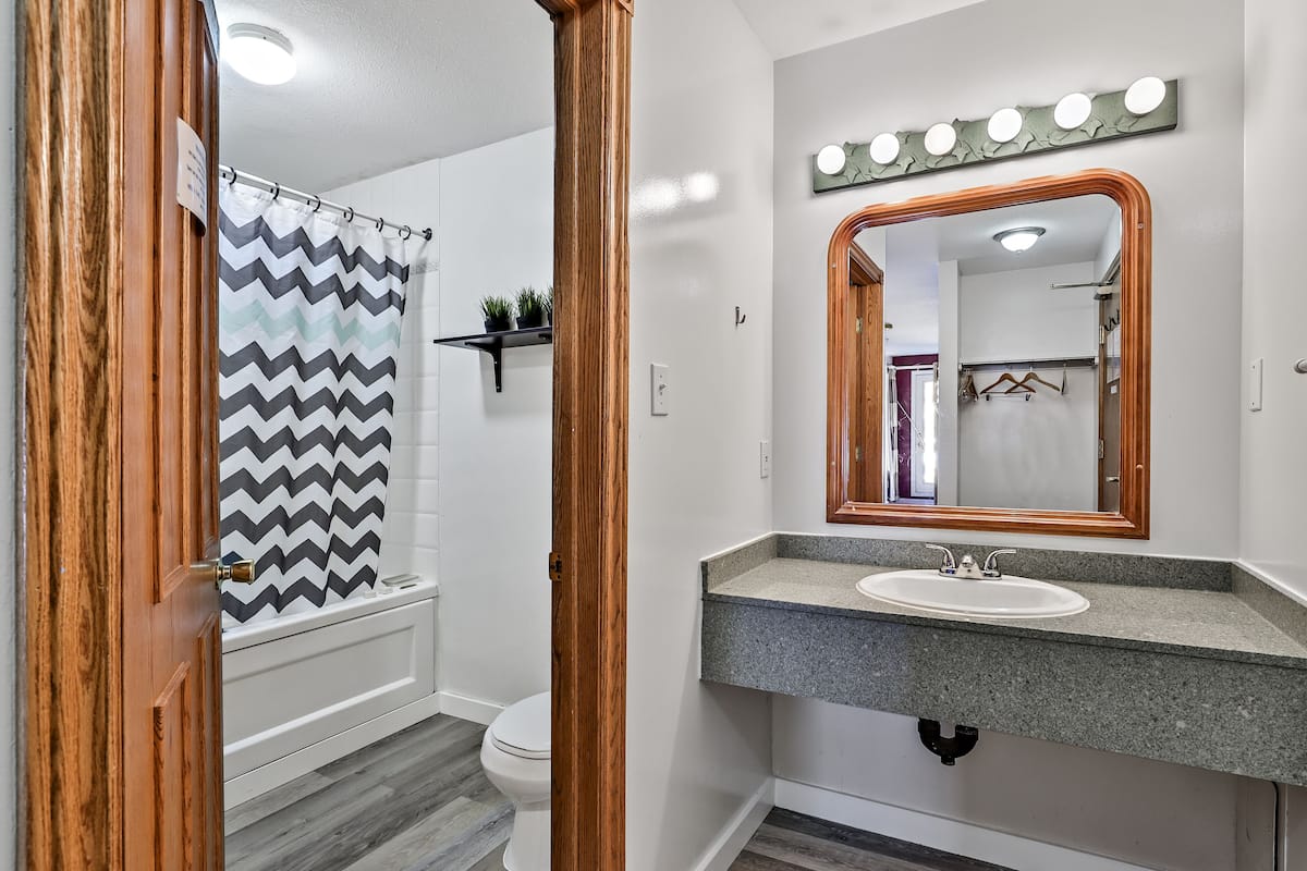 객실 내 금고, 암막 커튼, 다리미/다리미판, 무료 WiFi