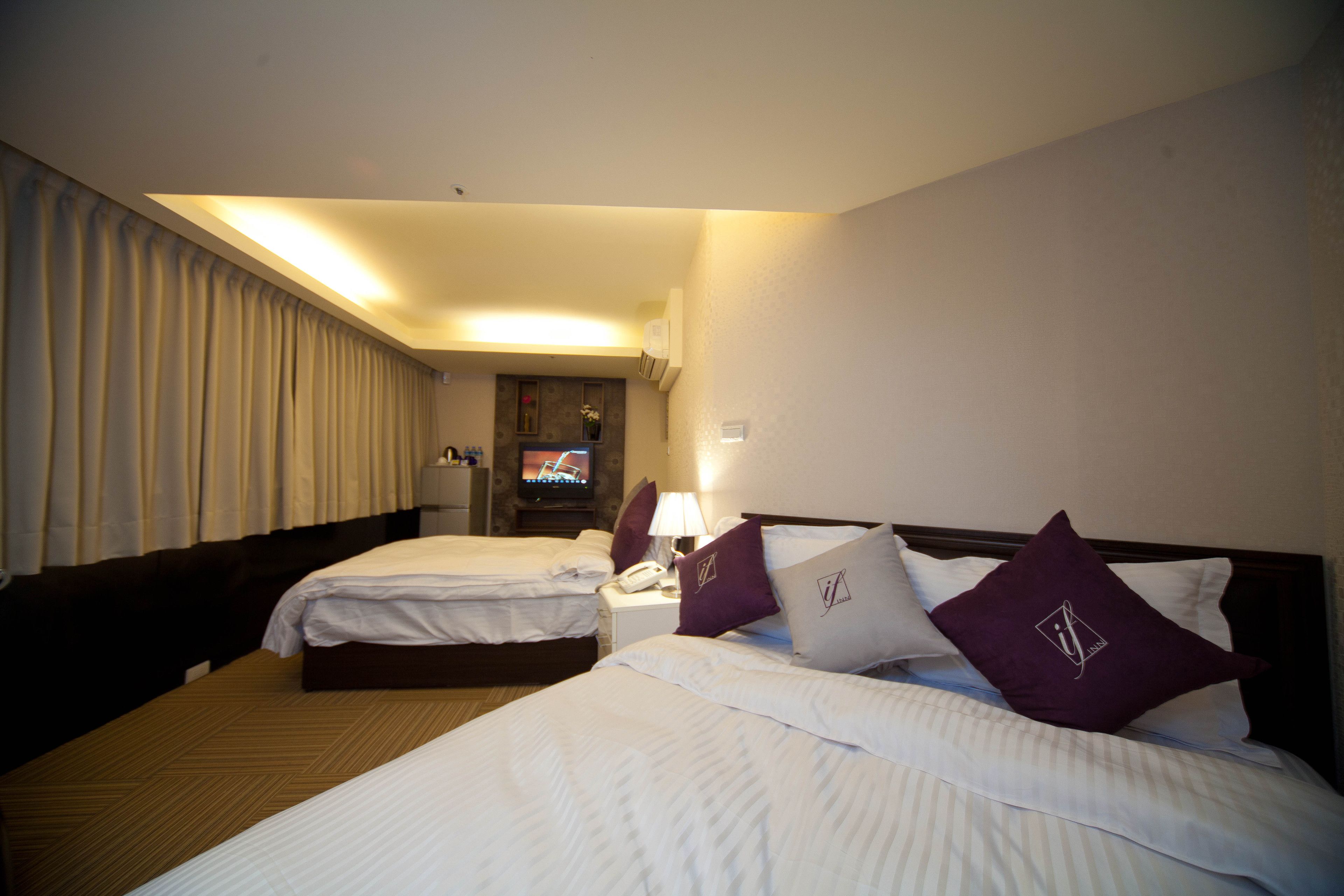 1 bedroom, down duvets, pillow-top beds, individually decorated