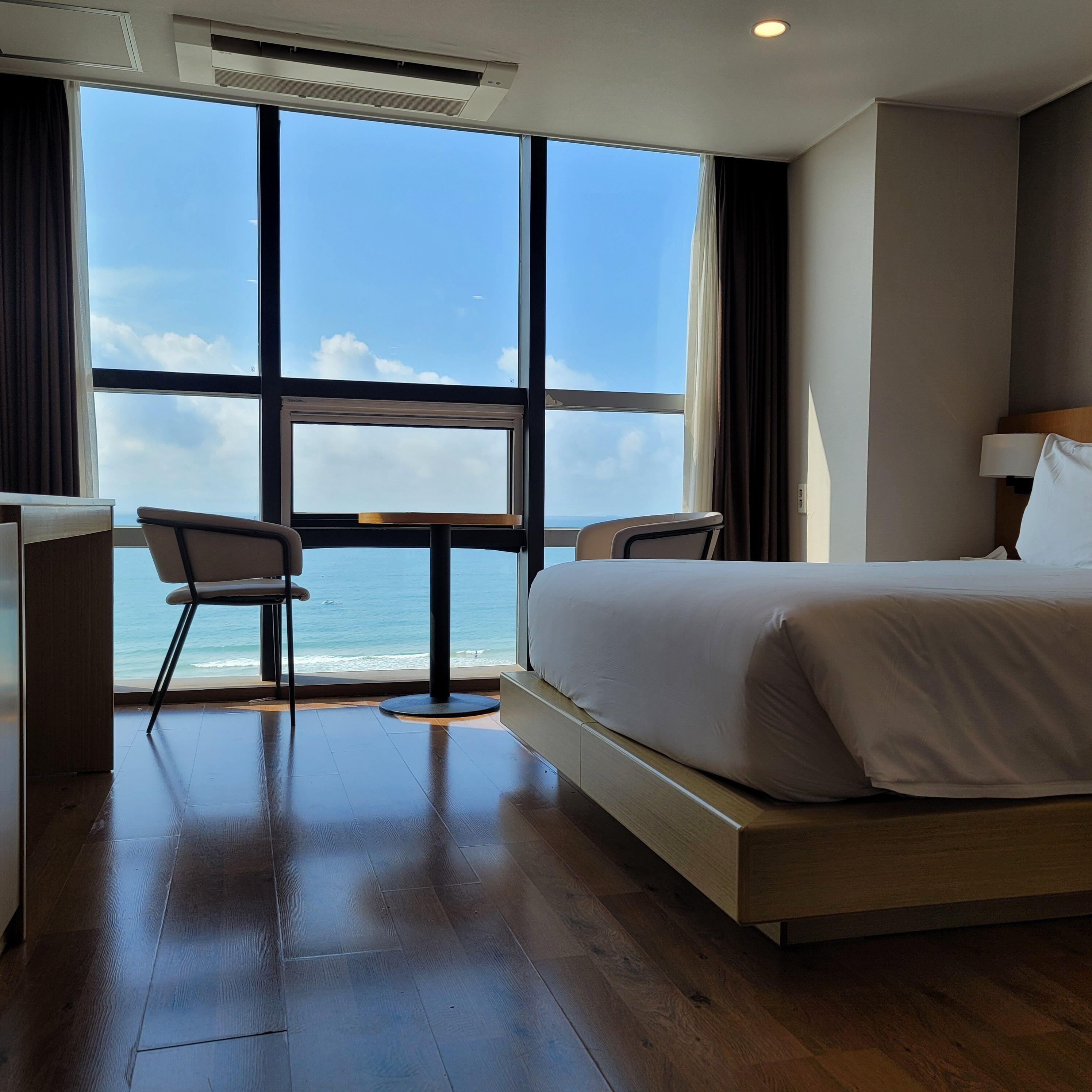 deluxe room, sea view | 1 bedroom, premium bedding, individually decorated