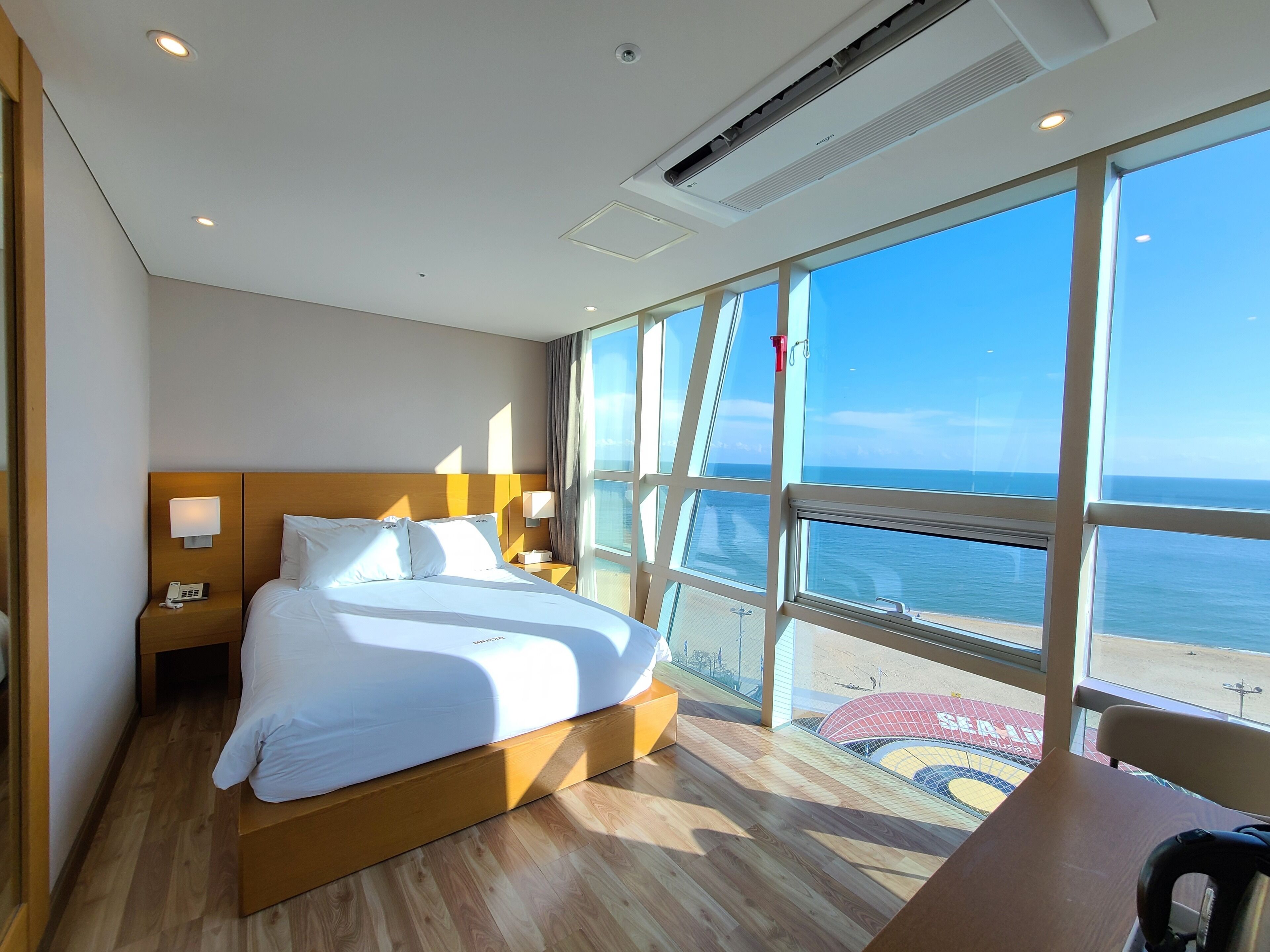 standard room, sea view | 1 bedroom, premium bedding, individually decorated