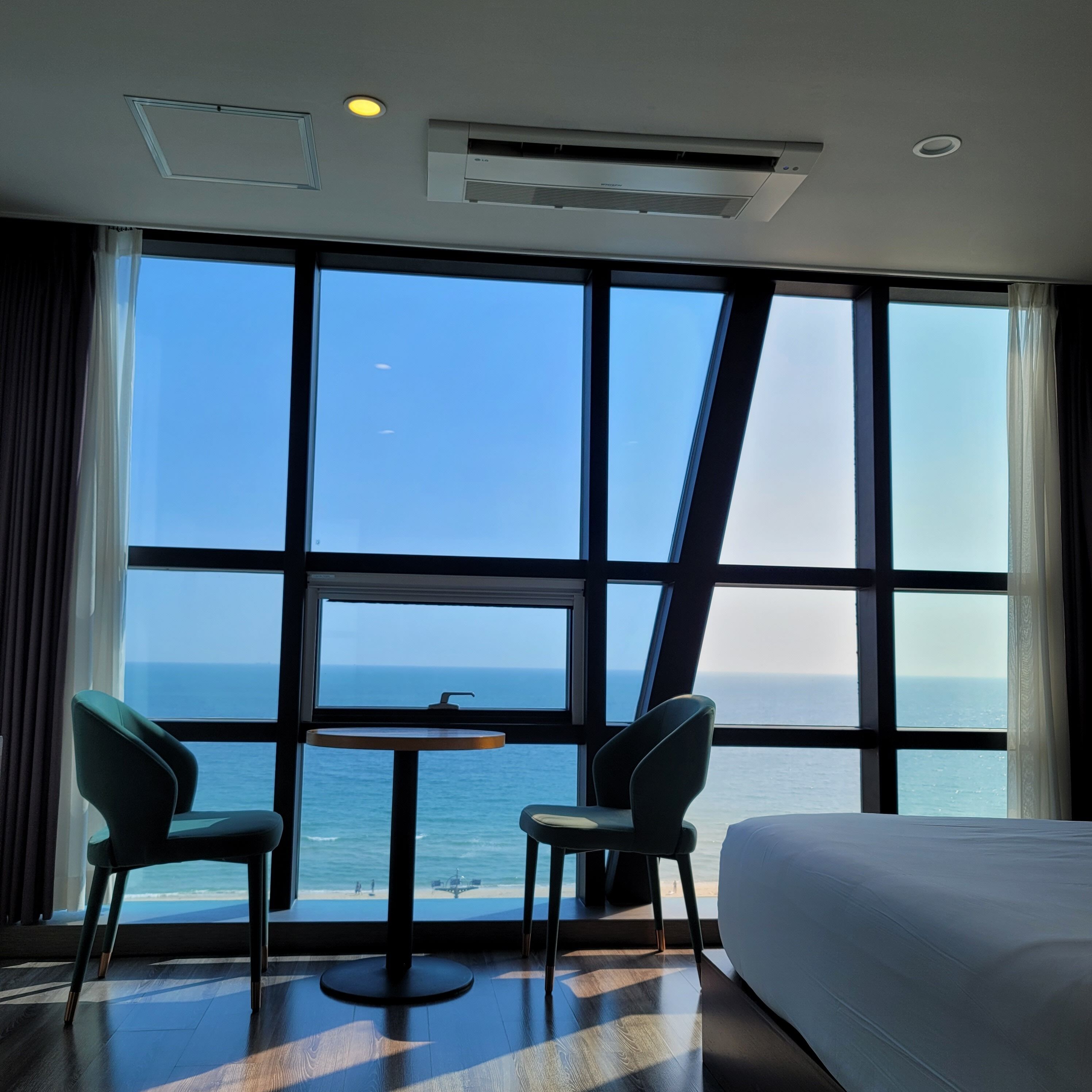 deluxe room, sea view | 1 bedroom, premium bedding, individually decorated