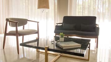 Lobby-Lounge