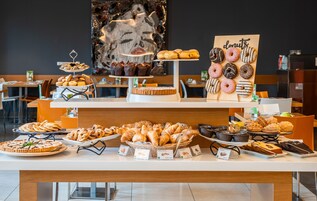 Daily buffet breakfast (EUR 15 per person)